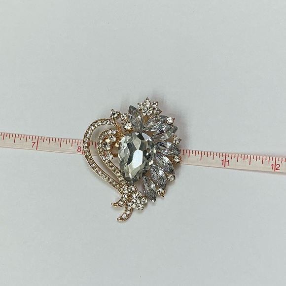 Large Heart/Floral Shaped Brooch/Pendant - Picture 4 of 6